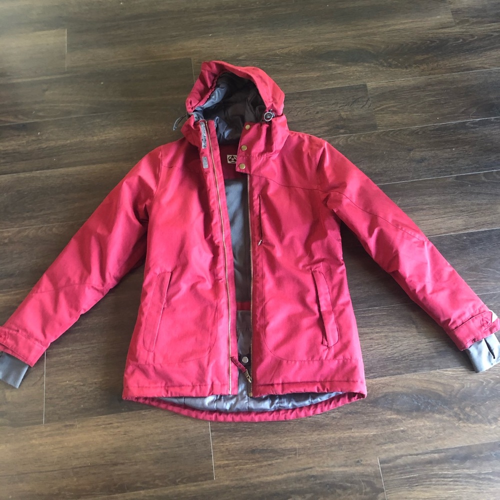 Women’s snowboard/ski jacket